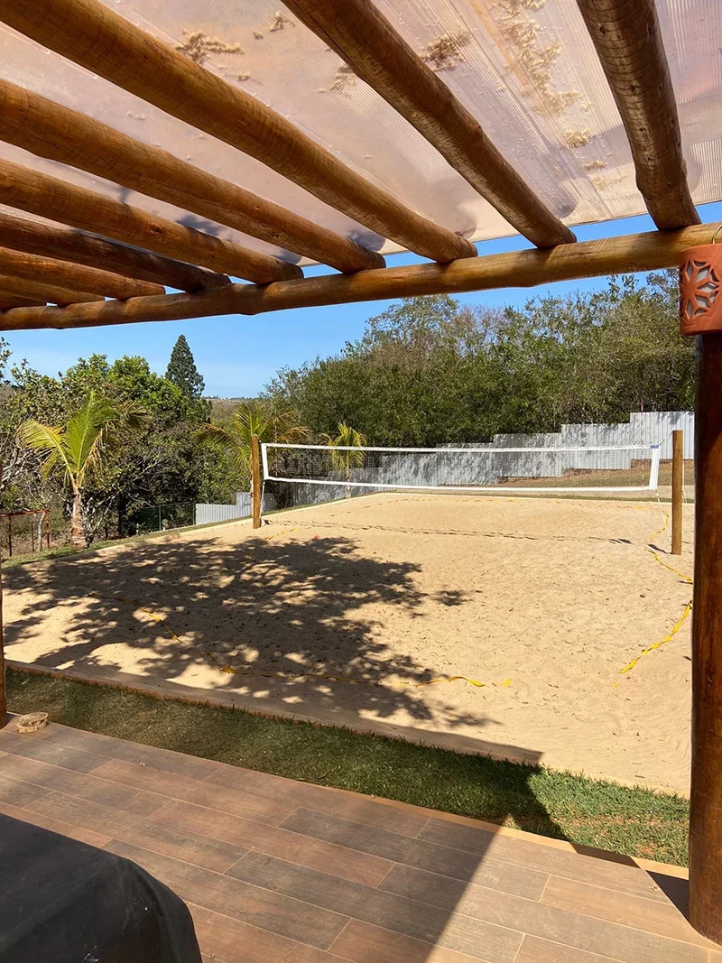 Início 3 construçao de quadras de areia em brasilia